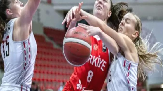 18 Yaş Altı Kız Basketbol Milli Takımı Çeyrek Finalde