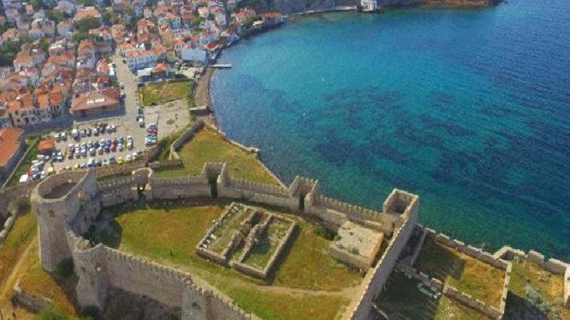 “Bozcaada’nın 30’da 1’i ihaleyle satışa çıkıyor”