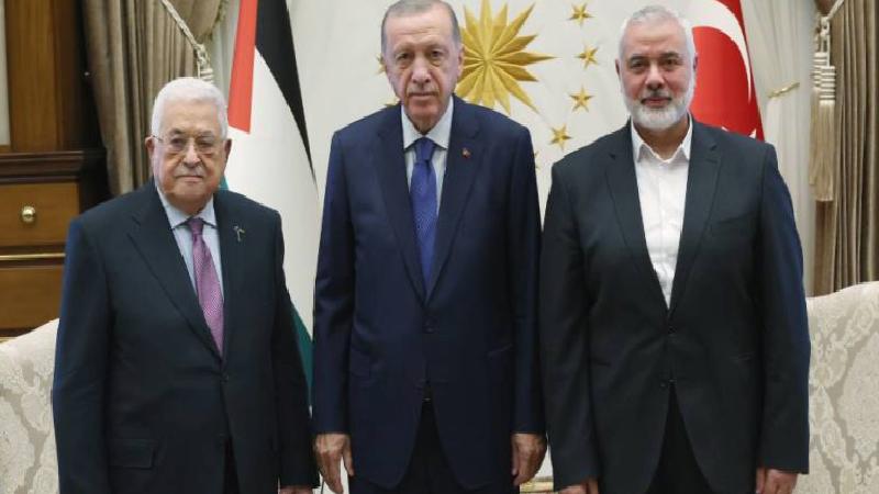Erdoğan, Filistin Devlet Başkanı Abbas ve Hamas lideri Heniyye ile görüştü