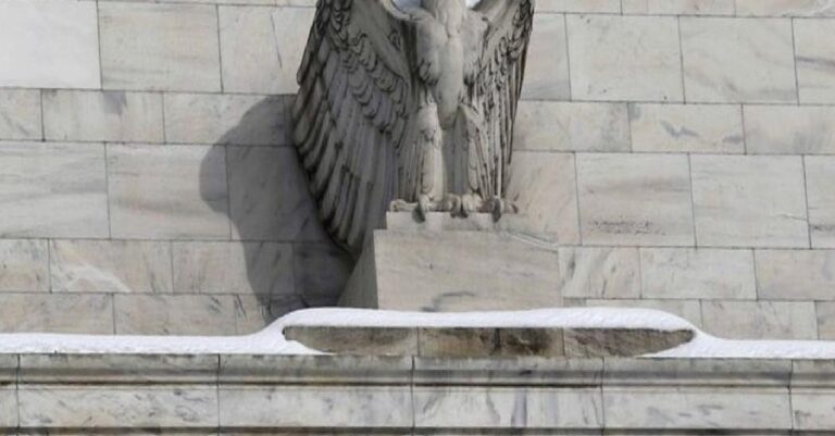 Fed’den UBS’ye 268,5 milyon dolar ceza