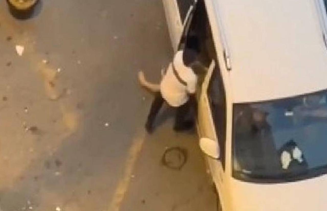 İstanbul’da erkek şiddeti: Sokak ortasında döverek bayılttığı kadını kaçırdı