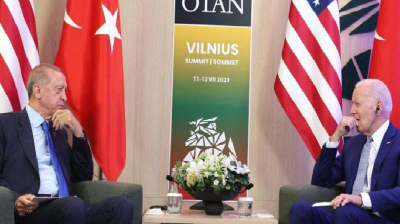 Karar yazarı Taşgetiren: Acaba MİT geçen 7 yılda ABD ve BAE’nin 15 Temmuz’la ilişkisine dair yeni bilgiler mi edindi?