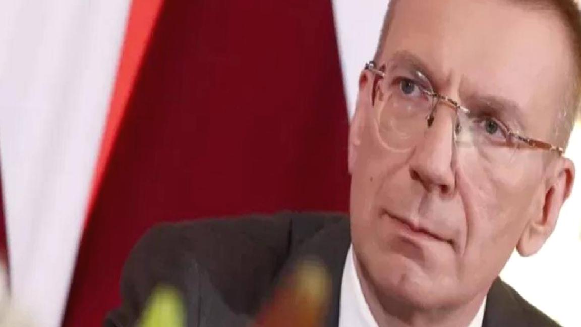 Letonya’da göreve başlayan Edgars Rinkevics, AB’nin ilk eşcinsel devlet başkanı oldu