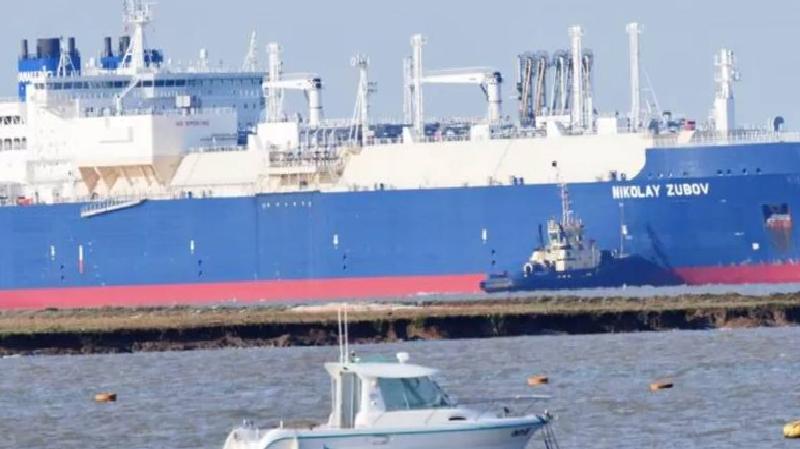 Shell taahhüdüne karşın, Rus doğalgazı satın almaya devam ediyor