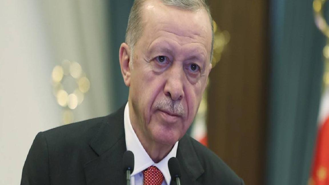 Yeni Akit yazarı Burhan: Asıl büyük değişim MKYK’da yaşanacak, Cumhurbaşkanımız yüzde 80’ini değiştirecek
