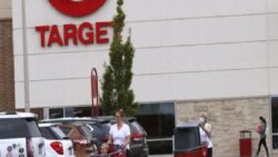 ABD’de perakende satışlar Mayıs’ta beklenenden az arttı