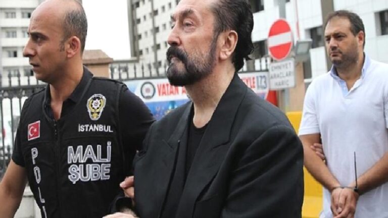 Barış Pehlivan: Adnan Oktar örgütünü çökerten polis müdürü, operasyonun yıldönümünde sürgün edildi