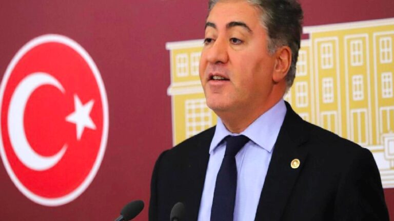 CHP’li Emir’den Sağlık Bakanı Koca’ya şehir hastanesi tepkisi: Övüyorsunuzbayramda acil ameliyat yapacak ekip yok!