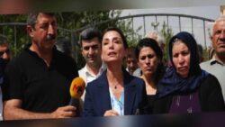DEM Parti Eş Genel Başkanı Hatimoğulları, 2018’de katledilen Şenyaşar ailesi fertlerinin anmasına katıldı