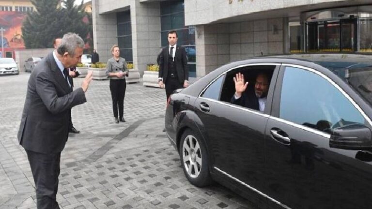 Diyanet’in yemek ihalesinden: Etler yüzde 10’dan fazla yağ içermeyecek, kesinlikle erkek eti olacak, baklavanın fıstığı, fındığı 1. kalite olacak