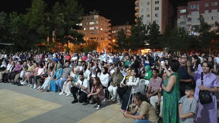 Diyarbakır’da kayyım nöbeti bayramda da devam ediyor