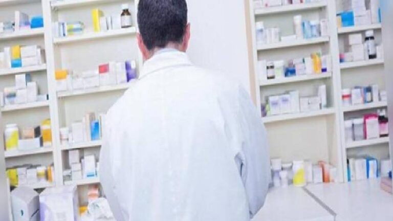 Eczacılık fakültelerindeki artış işsiz eczacı sayısını yükseltiyor