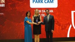 Park Cam ihracatını en fazla artıran firma olarak ödüllendirildi