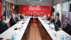 CHP’li büyükşehir belediye başkanları İstanbul’da bir araya geldi