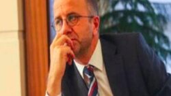 CHP’li Konuralp’ten sokak hayvanları kanun teklifine tepki: “Bu yasanın asıl ismi hayvanları öldürme kanunudur”