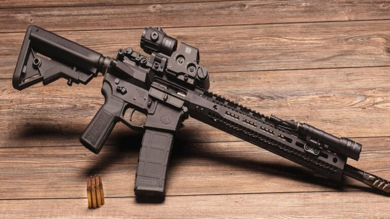 Eski ABD Başkanı Trump’a suikast girişiminde kullanılan silah: AR-15