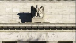 Faiz kararını açıklayan Fed’den indirim sinyali