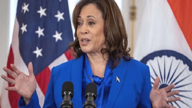 Kamala Harris az farkla Trump’ın önünde