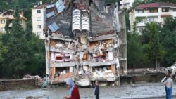 Kastamonu Valiliği, 72 kişinin hayatını kaybettiği sel olayında kamu görevlileri hakkında soruşturma izni vermedi