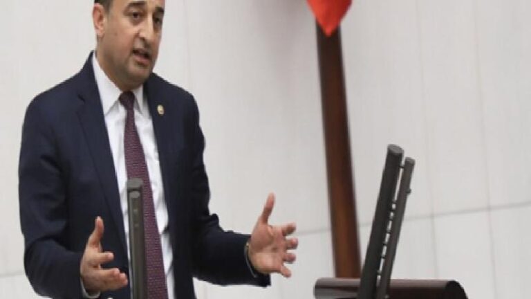 Sokak hayvanlarına ‘ötanazi’ ve SGK borçları gündemde: İktidarın kıskacına giren CHP’li belediyeler ne yapacak?
