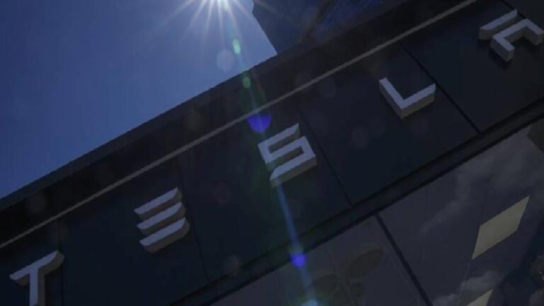 Tesla’nın karı ikinci çeyrekte yüzde 45 azaldı
