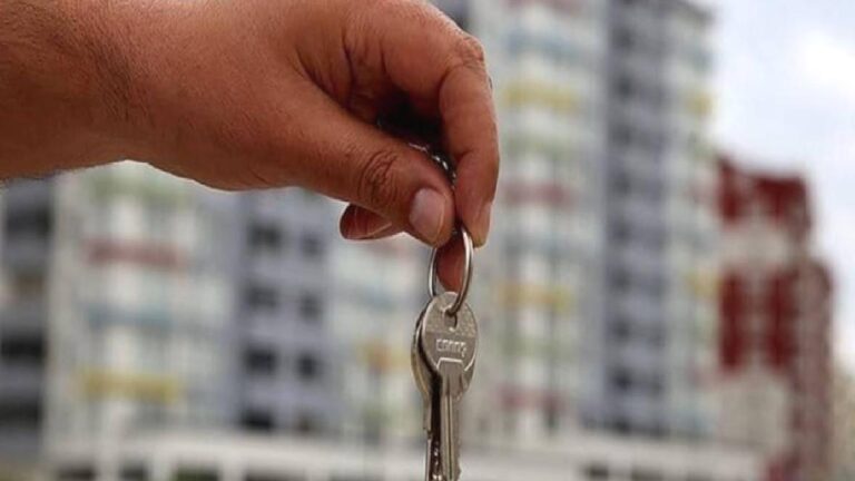 Yargıtay ev sahibini haksız buldu; “Kiracıya her saatte mesaj atılamaz!”