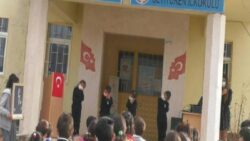Ardahan’da ‘Alevi ilçedeki okullar kapatılıyor’ iddiası: “Kendi istedikleri itaatkâr toplumu yaratmak istiyorlar”