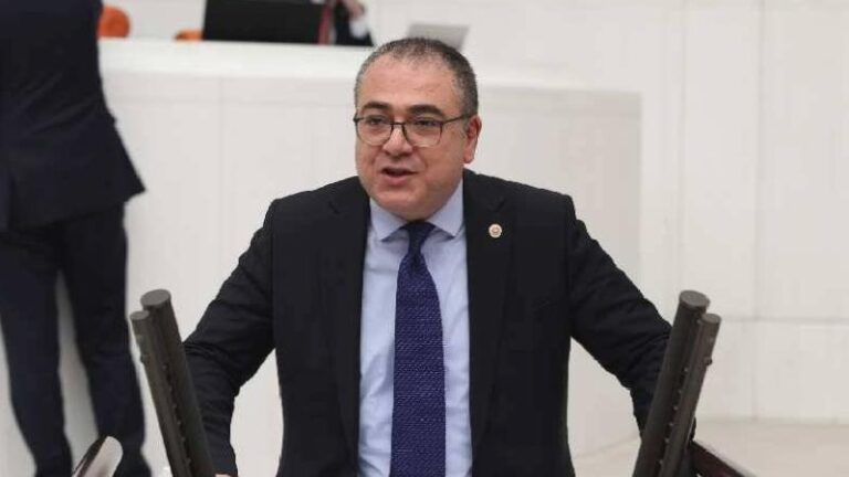 CHP’li Karakoz: Bir önceki yıla göre öğrenci giydirmenin maliyeti yüzde 75,60 arttı