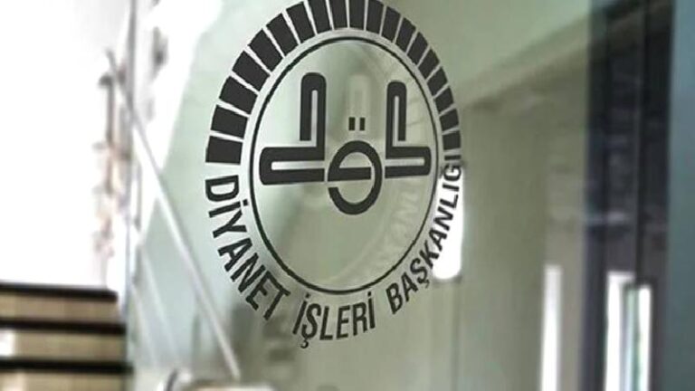 Diyanet Yayınları aile şirketi kullanılmış: Başkan yardımcısı ve ailesinin 27 kitabı basılmış