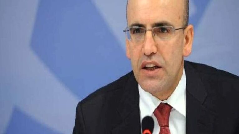Kulis: Mehmet Şimşek “istifa” iddiasının ortaya atıldığı o toplantıdan “Ben söyleyeceğimi söyledim” diyerek ayrılmış