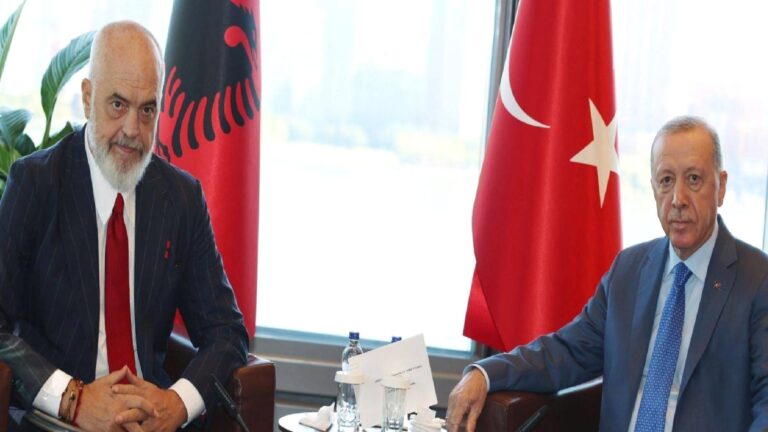 Cumhurbaşkanı Erdoğan, New York’ta Arnavutluk Başbakanı Rama’yı kabul etti