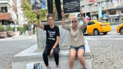 Depremzede Döne Kaya, Kuğulu Park’ta: Yetkililer ne yapıyor? Depremin üzerinden nerdeyse 2 yıl geçti, adaleti neden sağlamadılar?