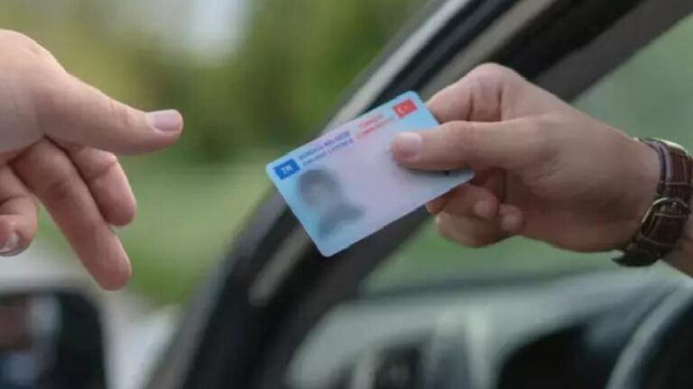 Ehliyette yeni dönem başlıyor: Bakanlık açıklama yaptı, uygulamaya dahil olmayanlar ceza alacak