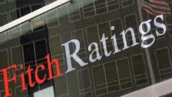 Fitch küresel ekonomik büyüme tahminini yükseltti