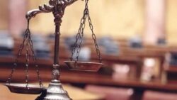 Hukuk son sınıf öğrencilerinin “HMGS” isyanı: Yeni mezunlara dayatılması adeta akıl tutulmasına sebep olmuştur