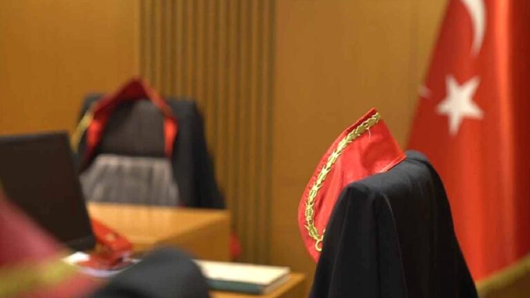 İdare mahkemelerinin kurulmasına ilişkin karar Resmi Gazete’de