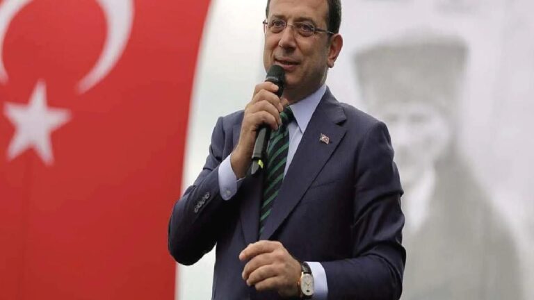 İmamoğlu’ndan, Yeni Şafak’ın “yeşil” manşetlerine tepki: Yeşil alanın üstüne genel müdürlük yapmışsın bana yeşili anlatıyorsun; utanmazlar, arlanmazlar