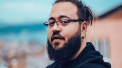 Jahrein gözaltına alındı, “müstehcenlik” suçundan işlem başlatıldı