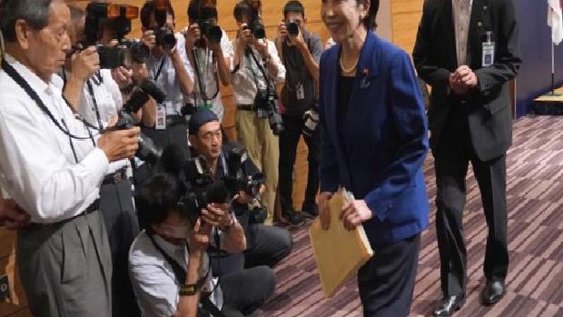 Japon yeninde muhafazakar aday baskısı