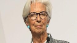 Lagarde: Enflasyon 2025’te hedefe dönecek