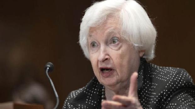 Yellen: Ekonomi yumuşak iniş yolunda