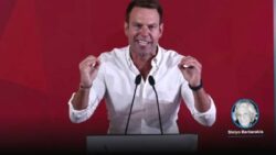 Yunanistan’da muhalefet partileri lider arayışında