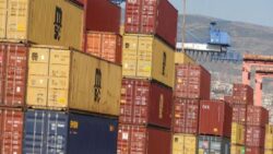 ABD’de dış ticaret açığı sert yükseldi