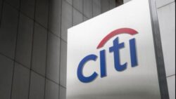 Citi’ye göre Fed indirimlere ara vermeli