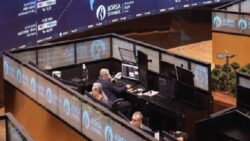 Enflasyon raporu sonrası bankalarda ralli