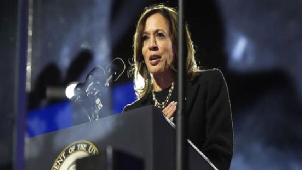 Harris, Trump’ı tebrik etti