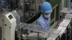 Japonya’da fabrika fliyetleri geriledi