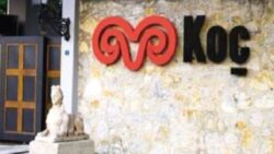 Koç Holding yılın 9 ayında 48,7 milyar dolar gelir elde etti