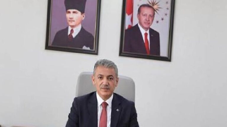 Mardin kayyımı Tuncay Akkoyun’dan ilk icraat; makam odasına Erdoğan’ın fotoğrafını astı