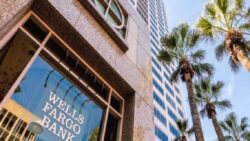 Wells Fargo, 2025 için S&P 500 hedefini yükseltti